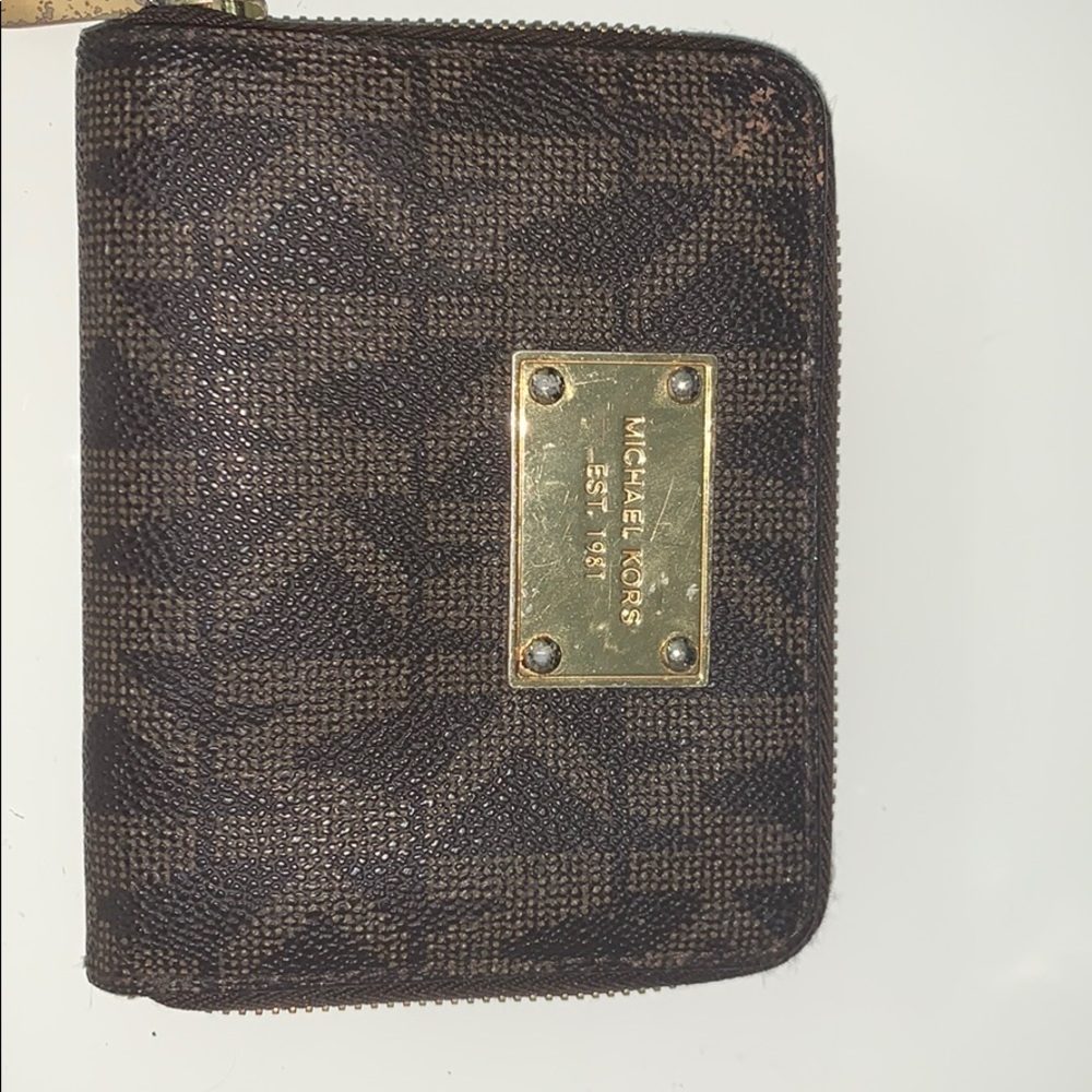 Micheal Kors wallet